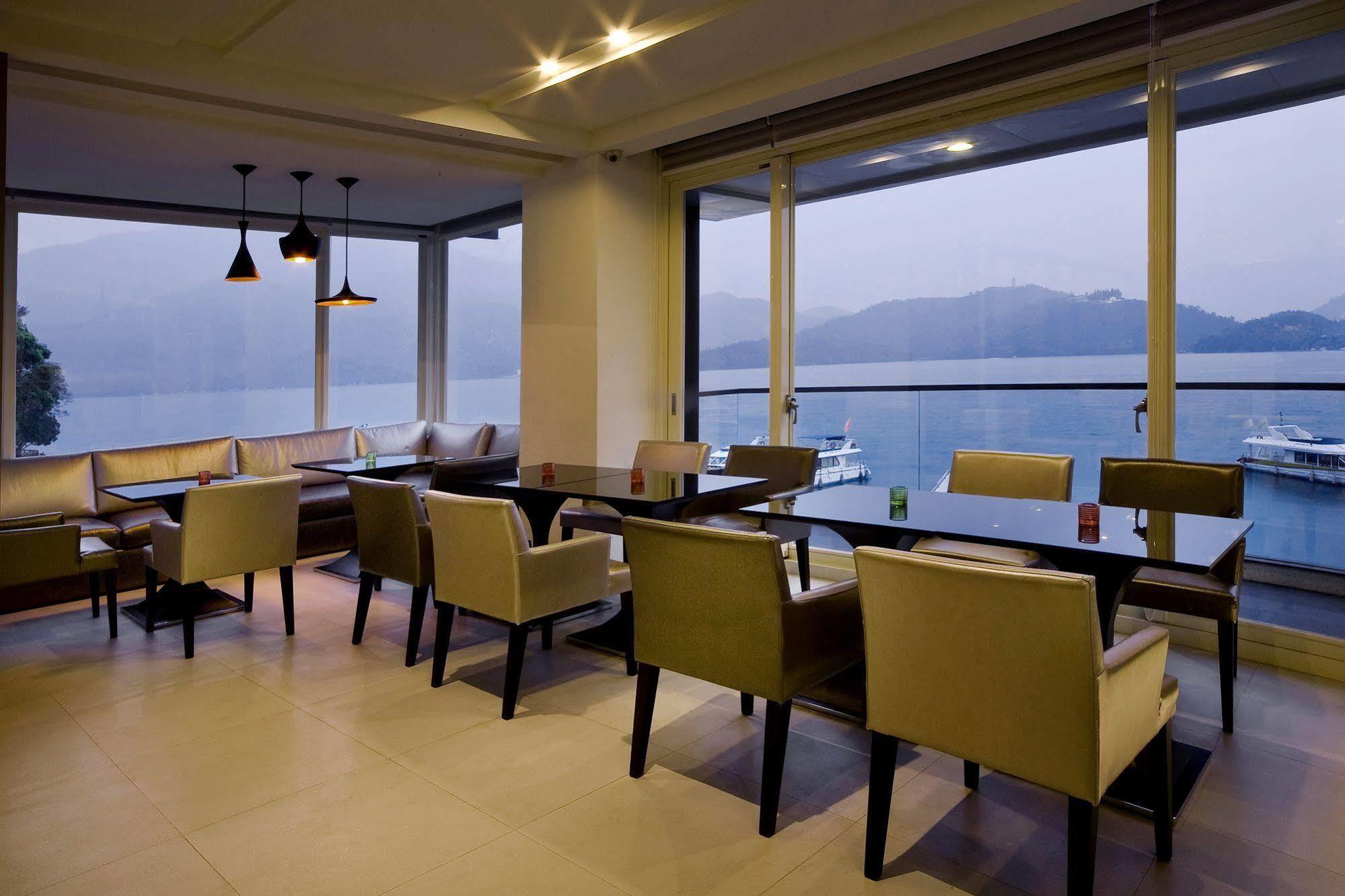 Spa Home Sun Moon Lake Luxury Lakeside Hotel Yuchi Ngoại thất bức ảnh