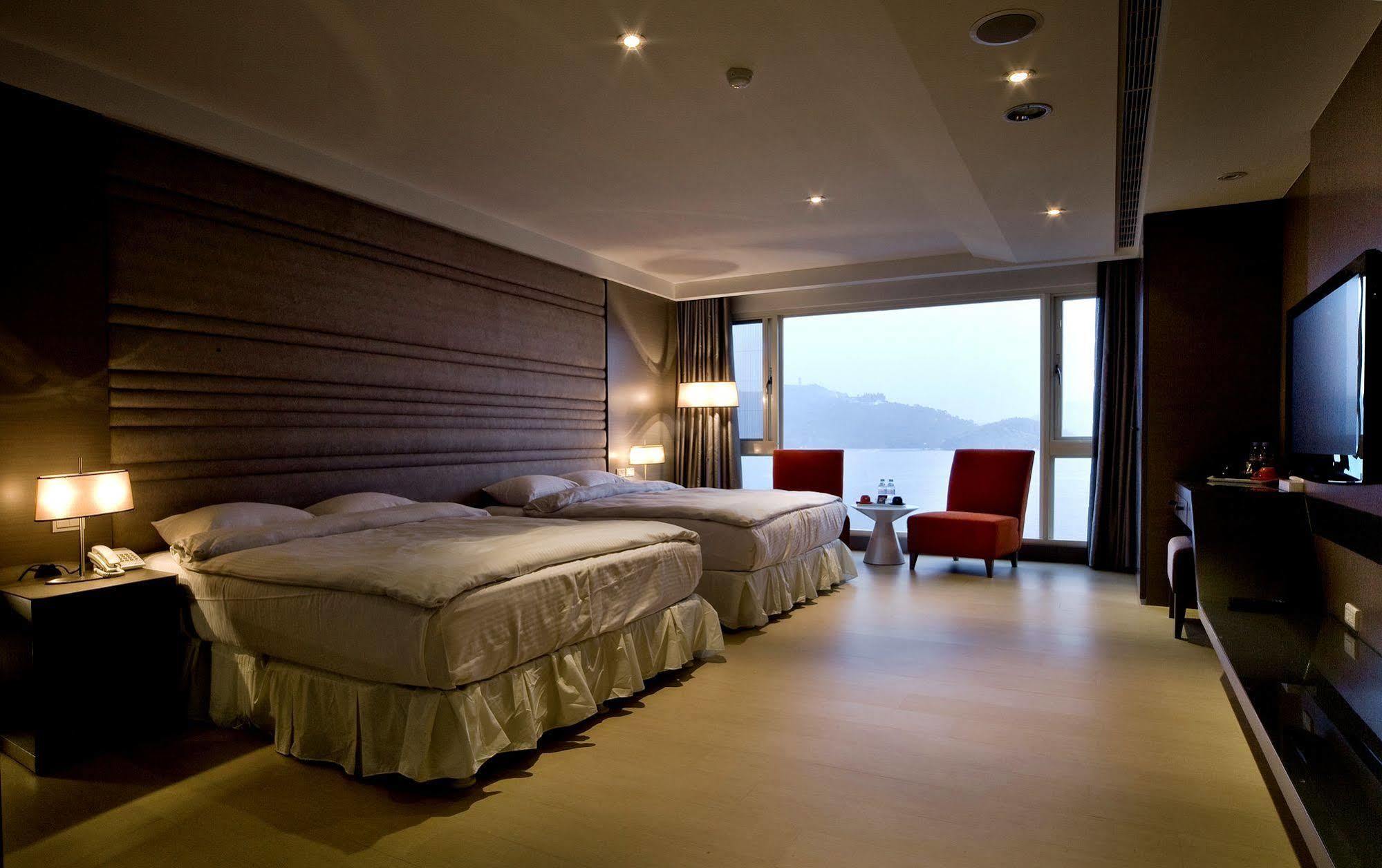 Spa Home Sun Moon Lake Luxury Lakeside Hotel Yuchi Ngoại thất bức ảnh