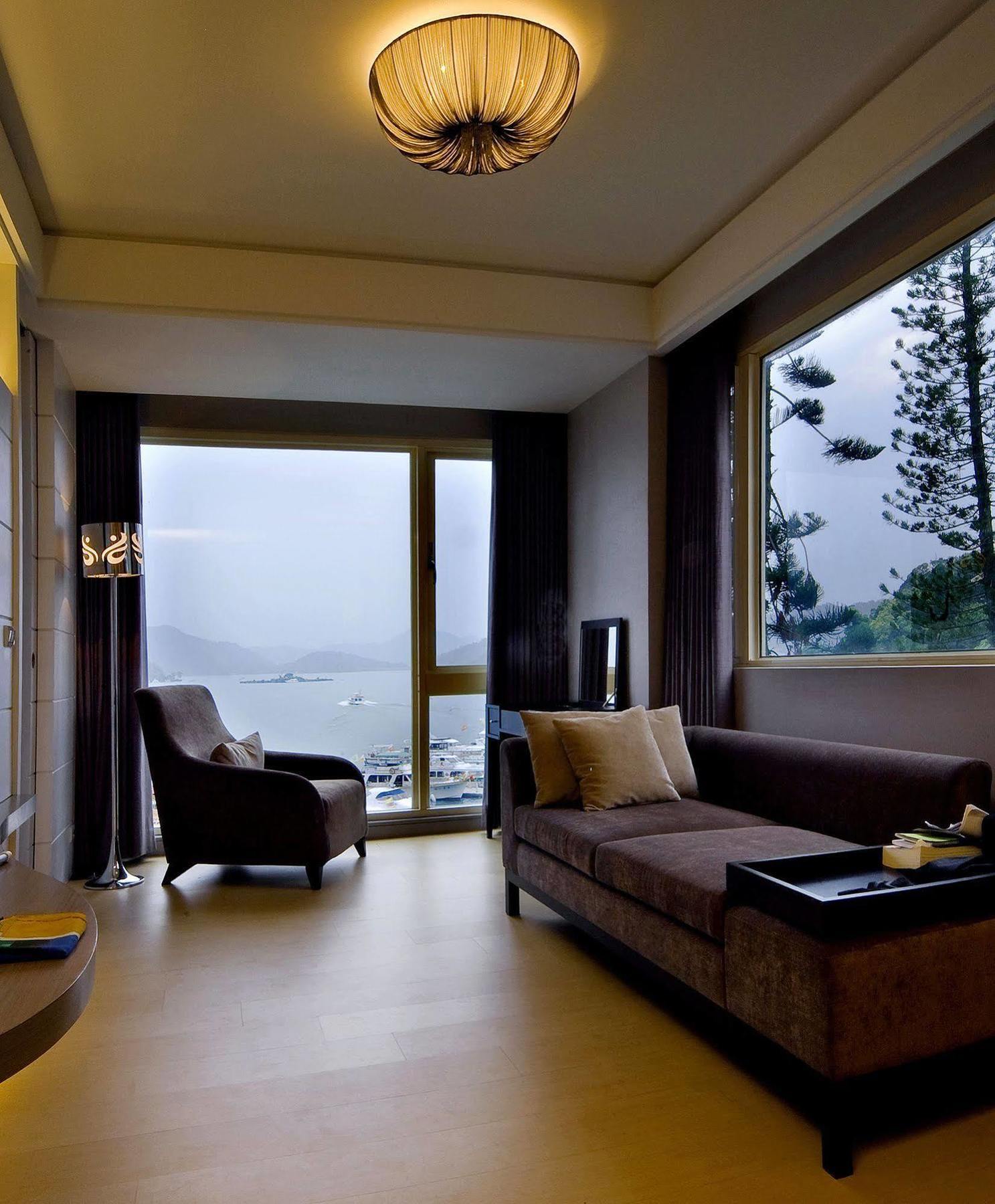 Spa Home Sun Moon Lake Luxury Lakeside Hotel Yuchi Ngoại thất bức ảnh